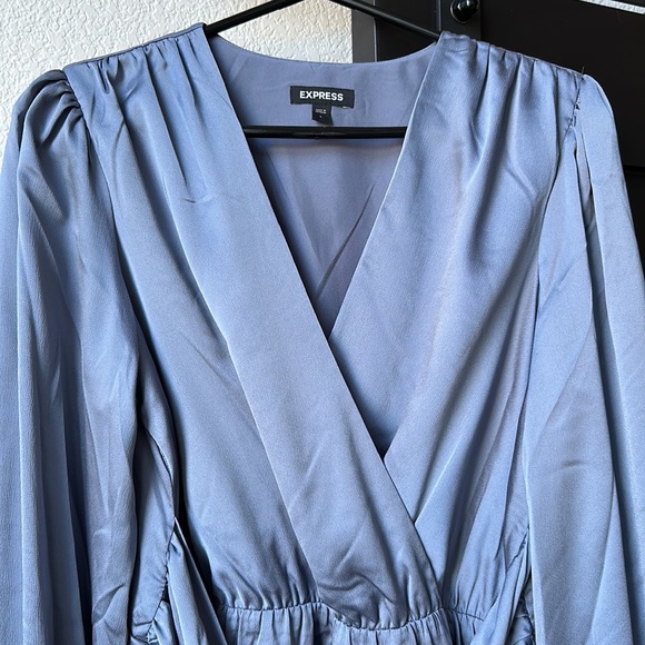 ✨ NWOT Express - Blue-Gray Cocktail Dress - SZ LG - Picture 2 of 8